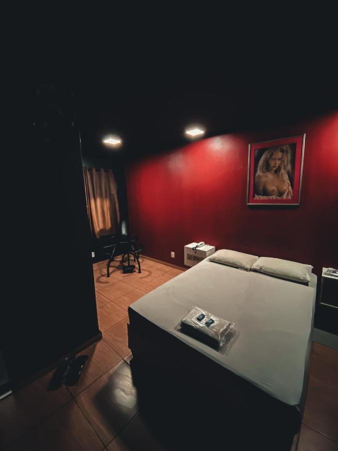 Light Motel Guarulhos Exterior photo