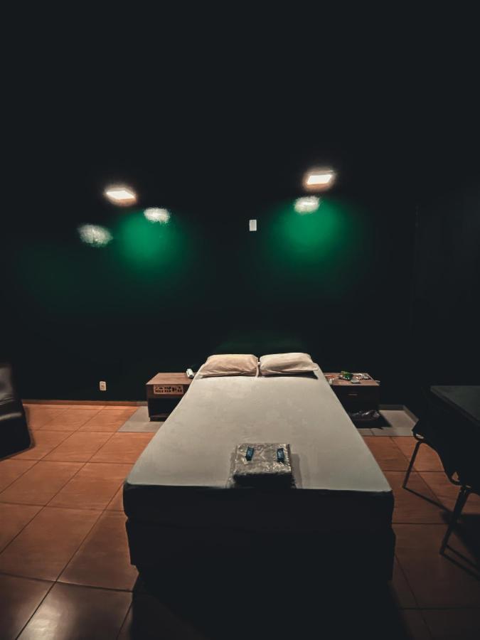 Light Motel Guarulhos Exterior photo